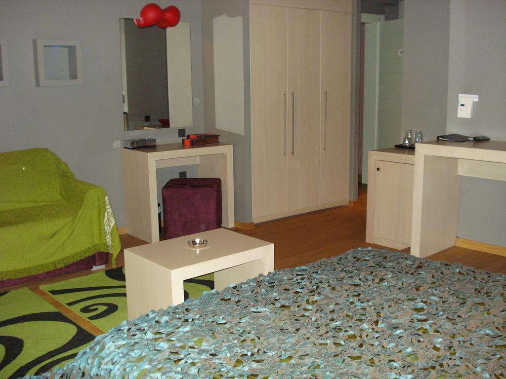 Hotel Koziakas Eláti Habitación foto
