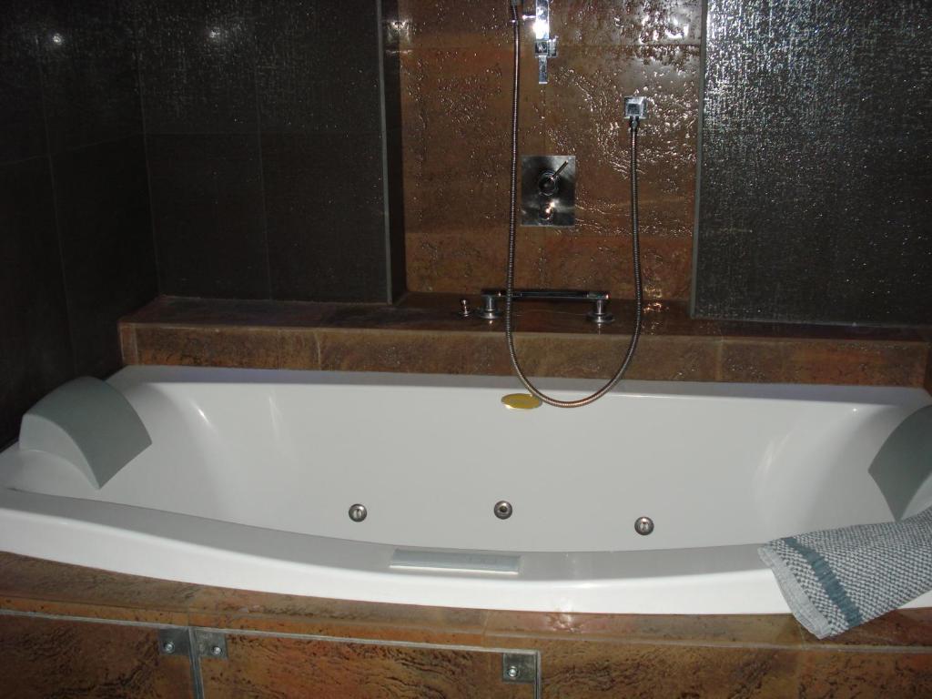 Hotel Koziakas Eláti Habitación foto